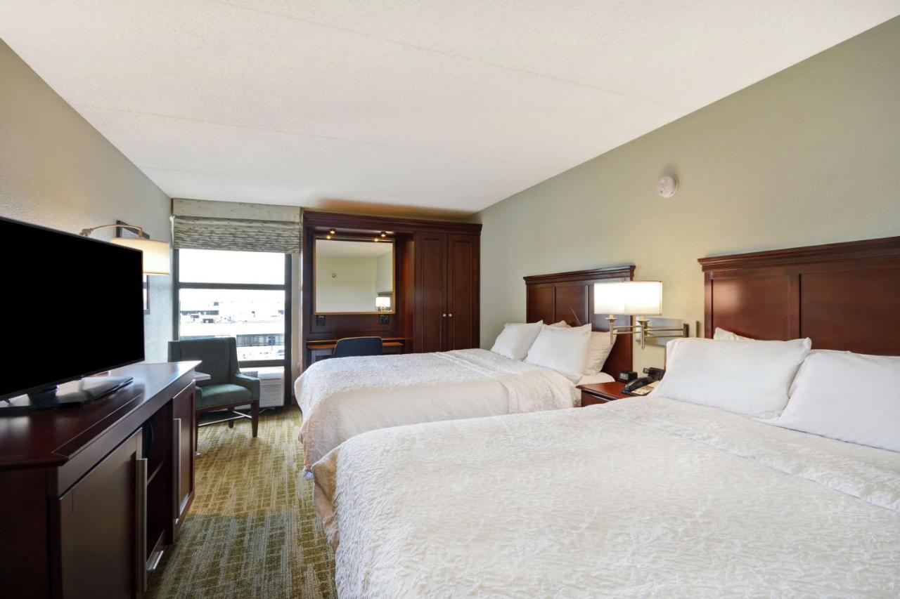 Queen Room with Two Queen Beds with Microwave and Mini-Fridge - Non-Smoking